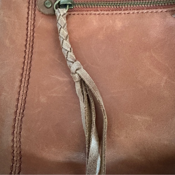 THE SAK Ashland Leather Crossbody Bag Brown Tasseled Zippers Adjustable Strap - Picture 7 of 15